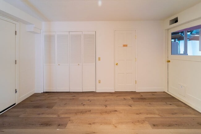 Building Photo - Gorgeous Hillsdale Home w/3 Decks, Picturesque Yard, Sauna, Garage & AC! Pets Welcome!