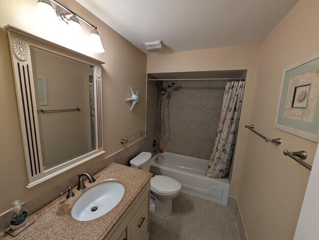 Building Photo - 3744 SW Quail Meadow Trail