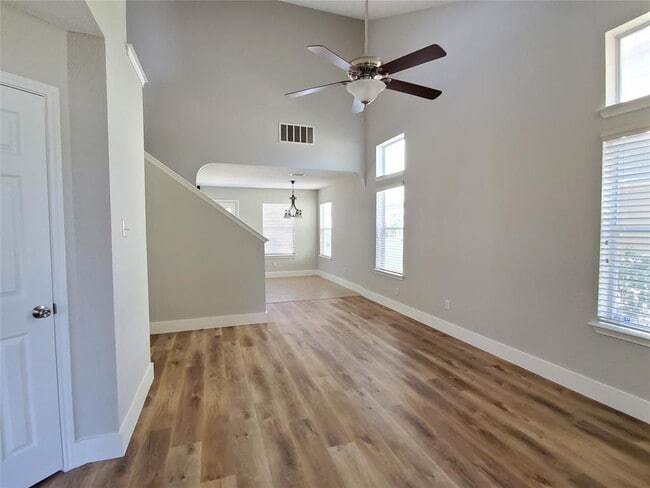 Building Photo - 1324 Davis Mountain Loop
