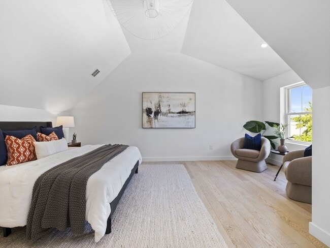 Building Photo - 23 Winter St