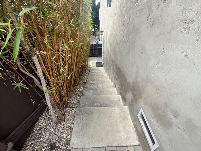 Building Photo - Remodeled, 2BD/2BA Duplex w/ Sunset Views: Fenced Yard, Garage, Steps to Beach & Downtown Encinitas