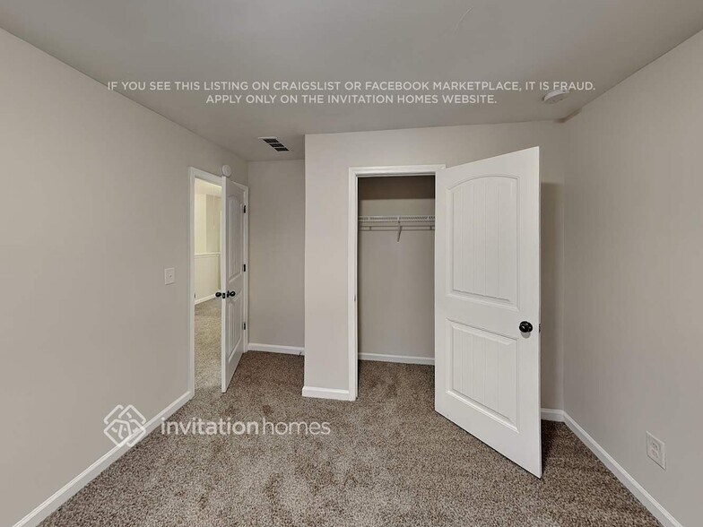 Building Photo - 4882 Clarkstone Dr