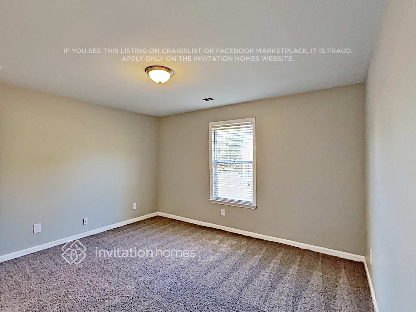 Building Photo - 2667 Summerbrooke Dr