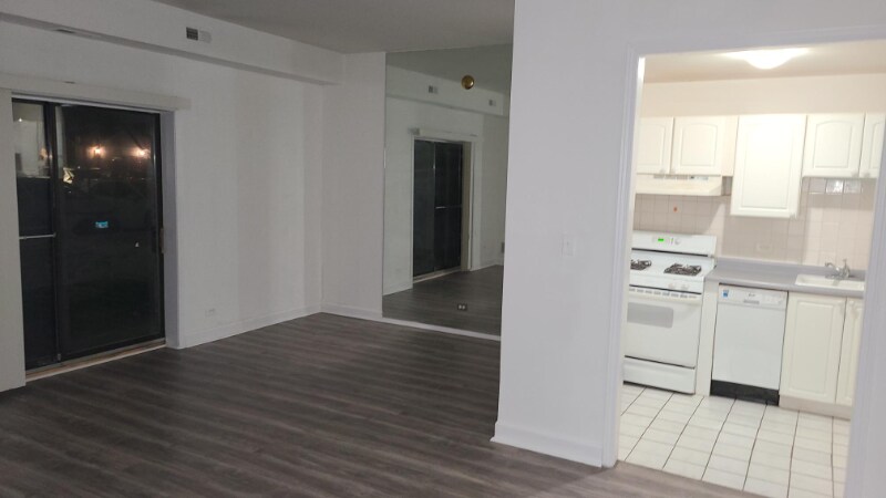 Building Photo - 1460 Fairlane Dr