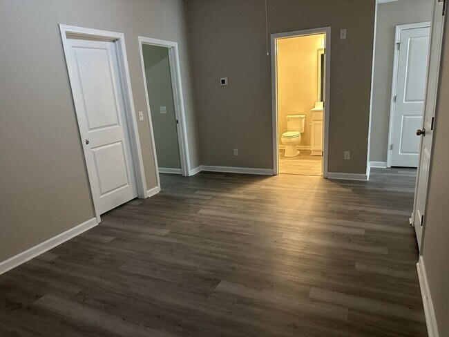 Building Photo - 48 Bellasera Wy