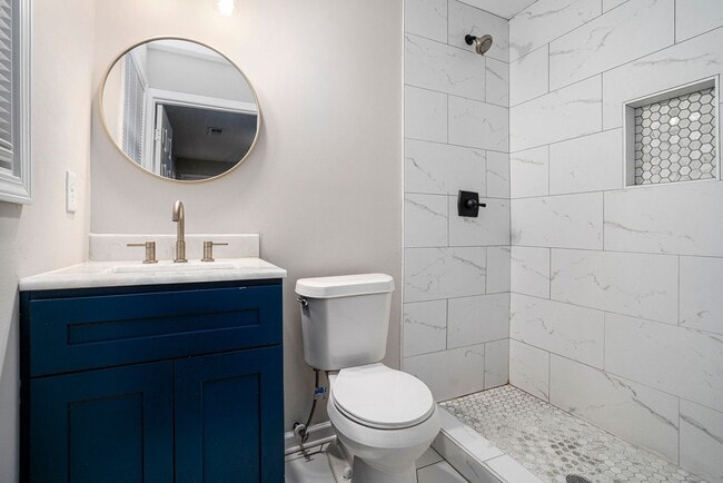 Building Photo - Affordable Co-Living in Atlanta's Upper Westside: 6-Bedroom Home