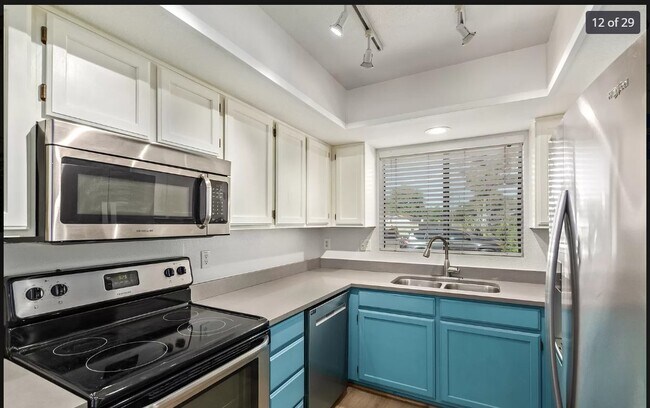 Building Photo - 4135 N 17th St
