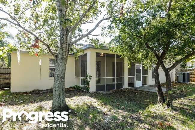 Building Photo - 28147 Brokenmead Path