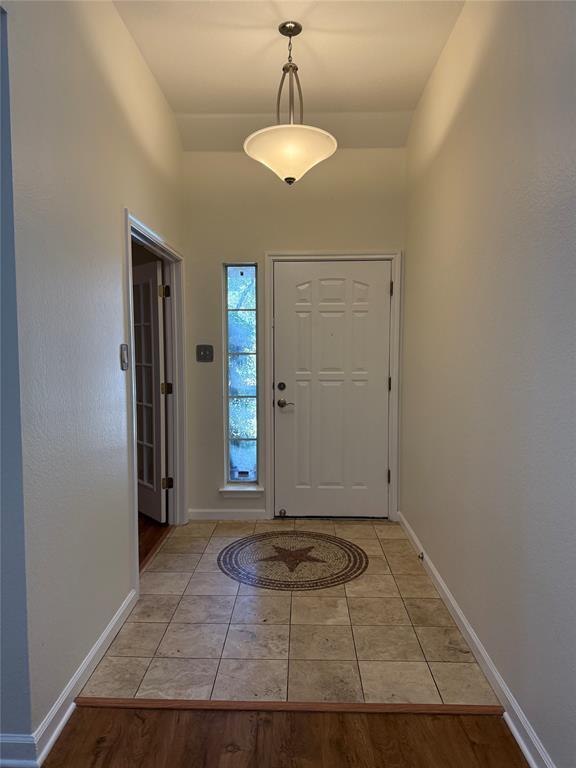 Building Photo - 4617 Moose Dr