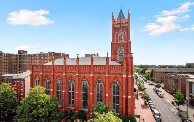 Building Photo - 801 N St NW