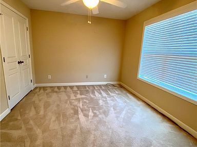 Building Photo - 1248 Braybrooke Pl