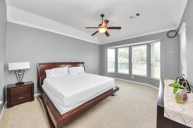 Building Photo - 12912 Southern Manor Dr