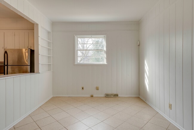 Building Photo - 4117 Utah Ave