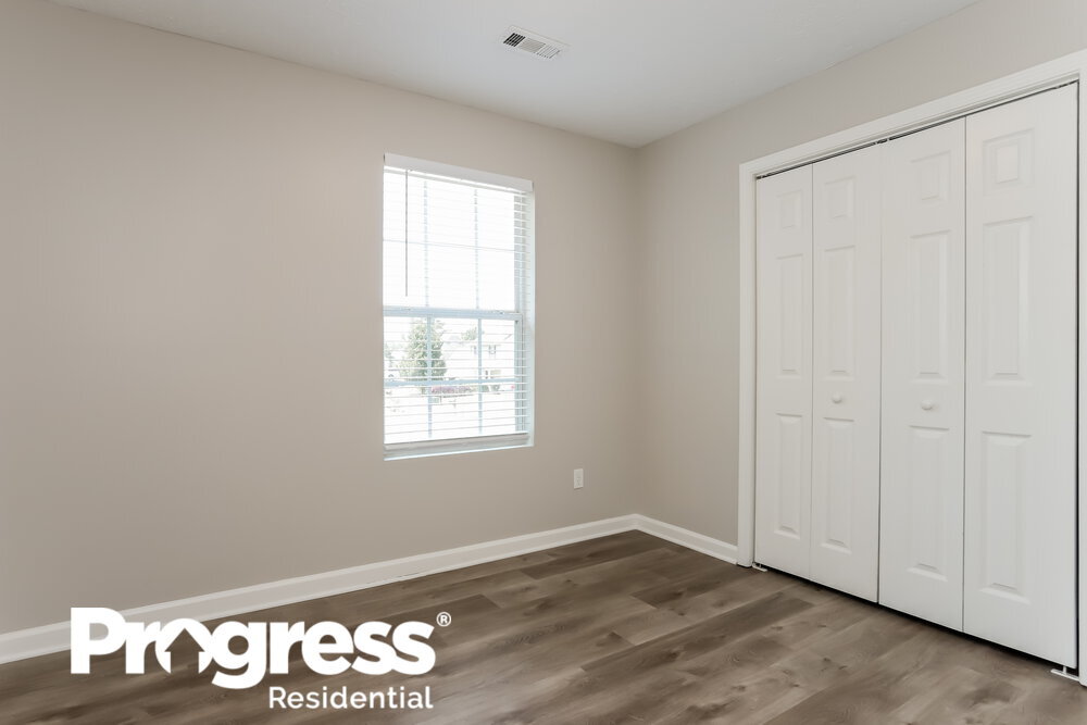 Building Photo - 139 Woodwind Way