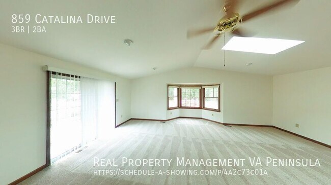 Building Photo - 859 Catalina Dr