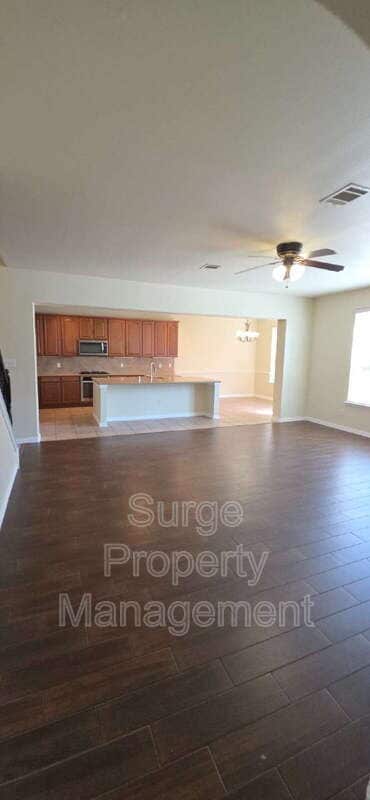 Building Photo - 312 Dover Heights Trail