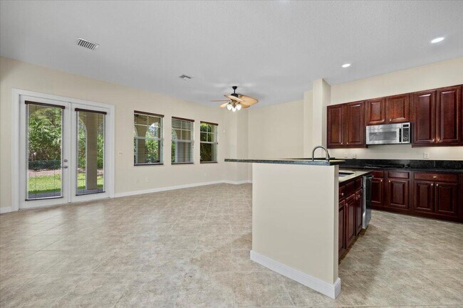 Building Photo - 1029 Vintner Blvd