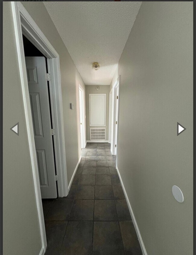 Building Photo - 3 bed 3 bath house! Water and Internet included!!