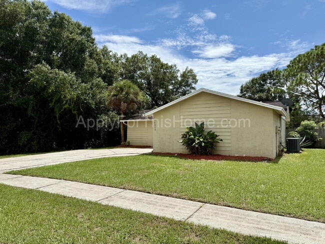 Building Photo - Single Family Home - Carrollwood Area