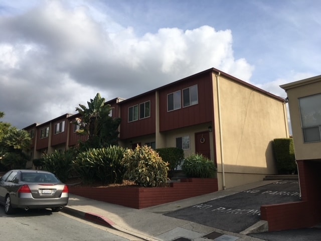 Overview of townhomes - 777 Mill St