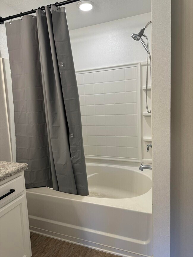 Building Photo - 351 Merlin Ct