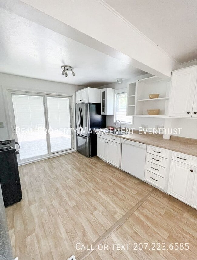 Building Photo - 56 Gammon Ave