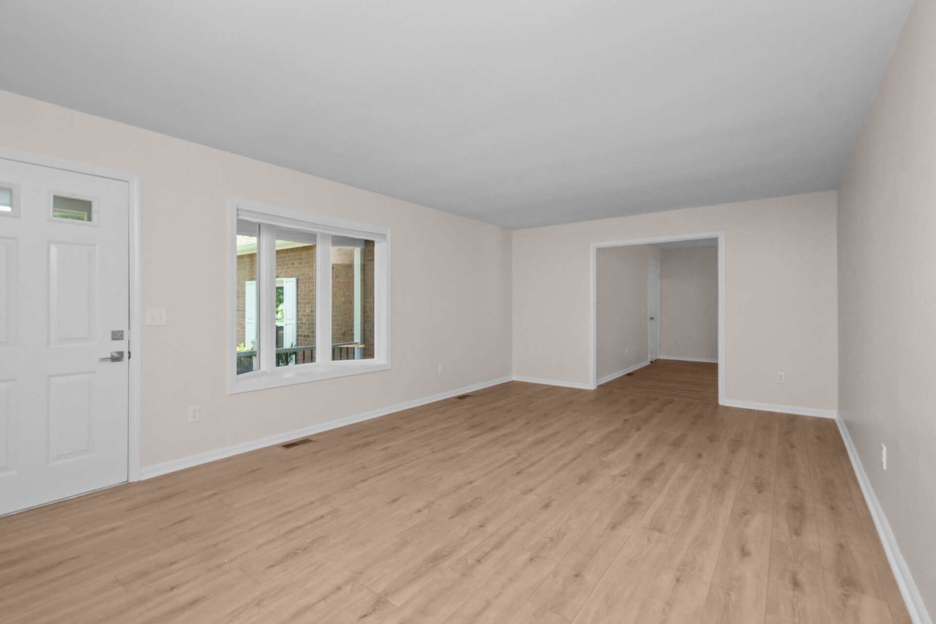 Building Photo - 1511 Fall Creek Ln