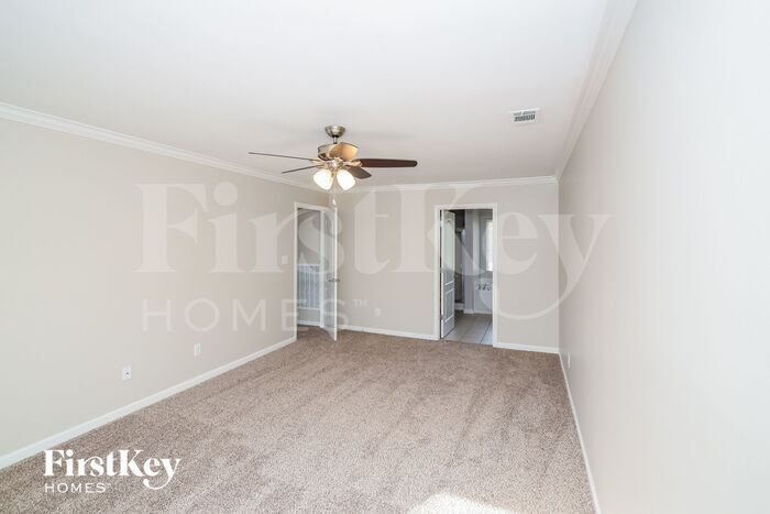 Building Photo - 8043 Mary Alice Way