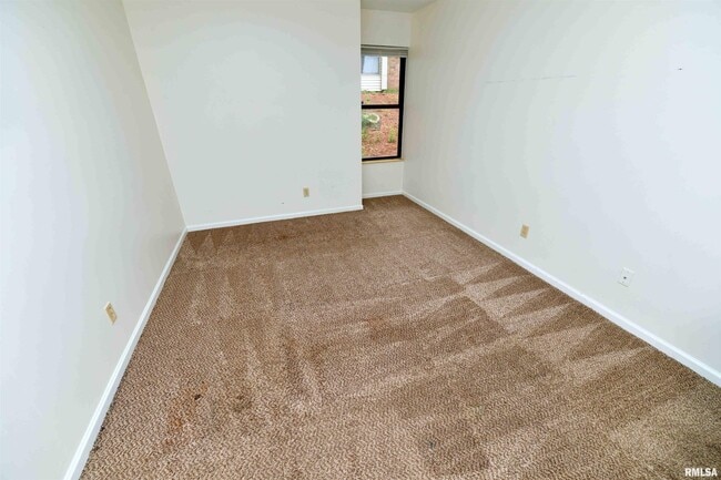 Building Photo - 5734 Autumn Ridge Ct
