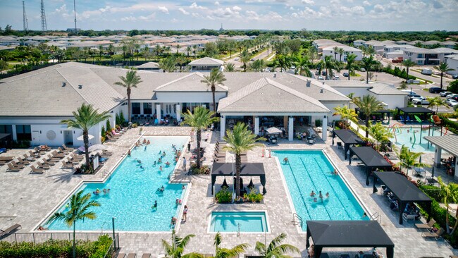 Building Photo - 8125 Crystal Downs Ave