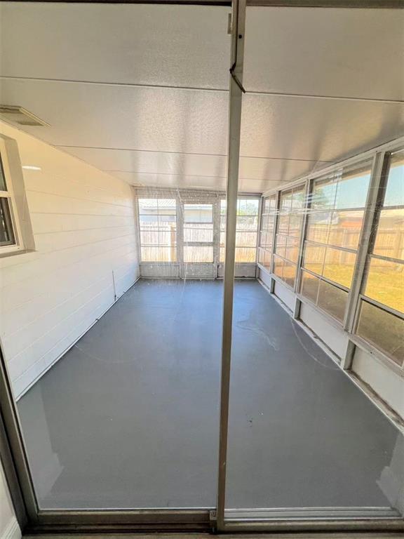 Building Photo - 11093 54th Ave N