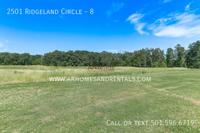 Building Photo - 2501 Ridgeland Cir