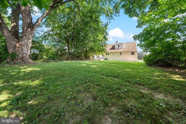 Building Photo - 508 Burgess St