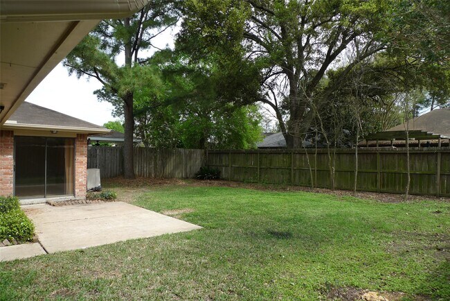 Building Photo - 14223 Whitecross Dr