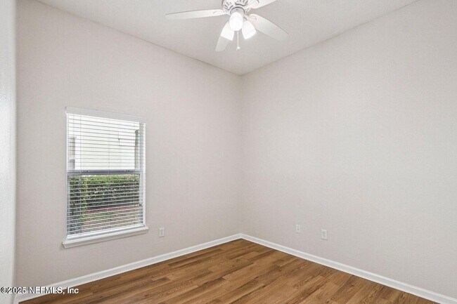 Building Photo - 13816 Herons Landing Way