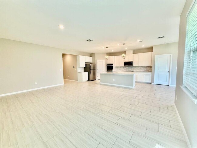 Building Photo - 34329 Evergreen Hill Ct