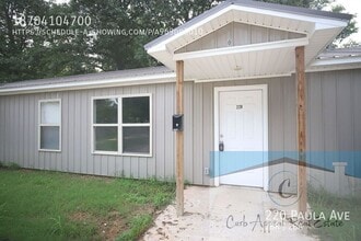 Building Photo - 220 Paula Ave