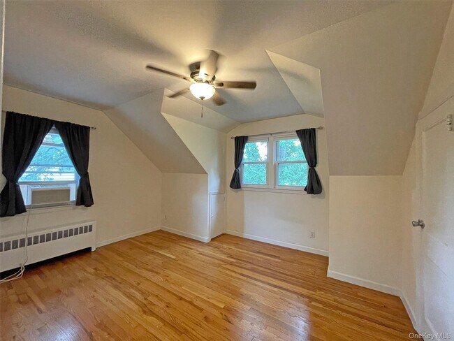 Building Photo - 1058 Palmer Ave