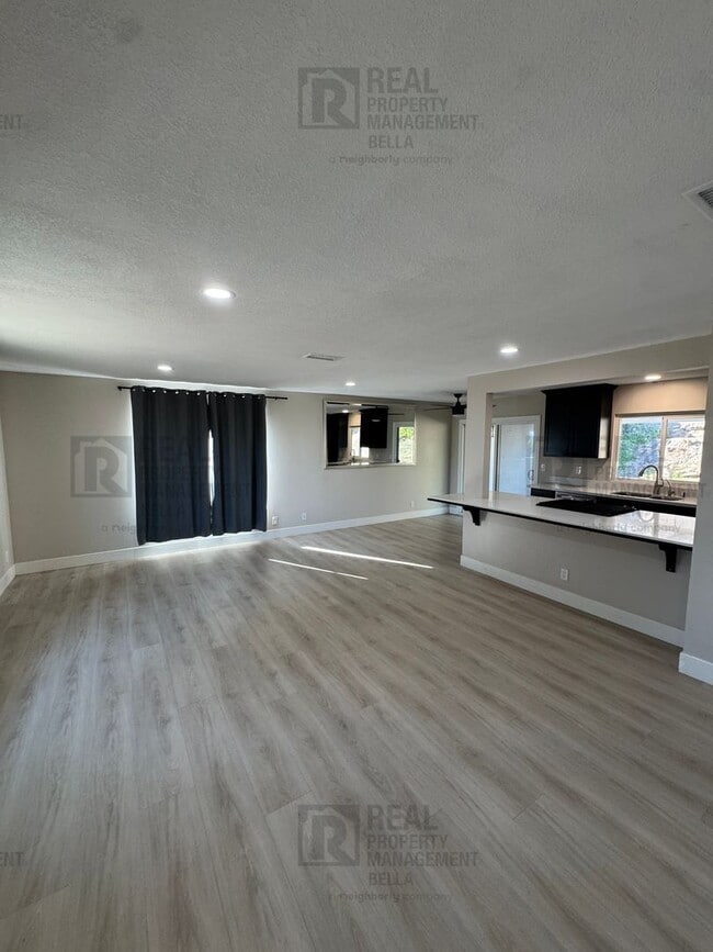 Building Photo - Remodeled Single-Story Corner Lot Home wit...