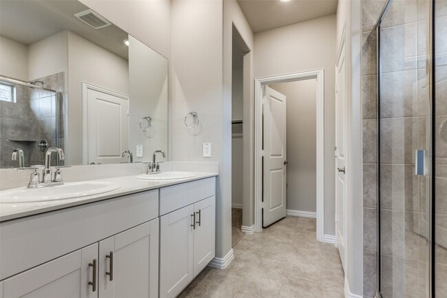 Building Photo - 4805 Everly Ct