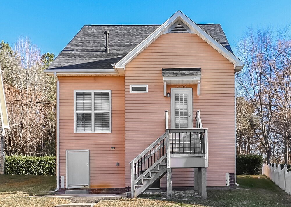 Building Photo - 7400 Gilead Rd