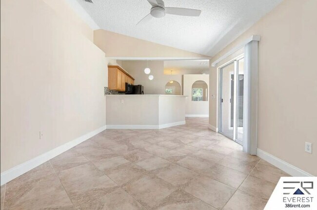 Building Photo - 28 Powder Horn Dr