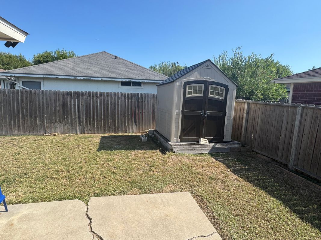 Building Photo - 7806 Grizzley Dr