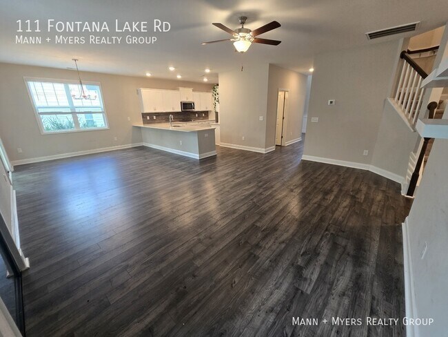 Building Photo - 111 Fontana Lake Rd