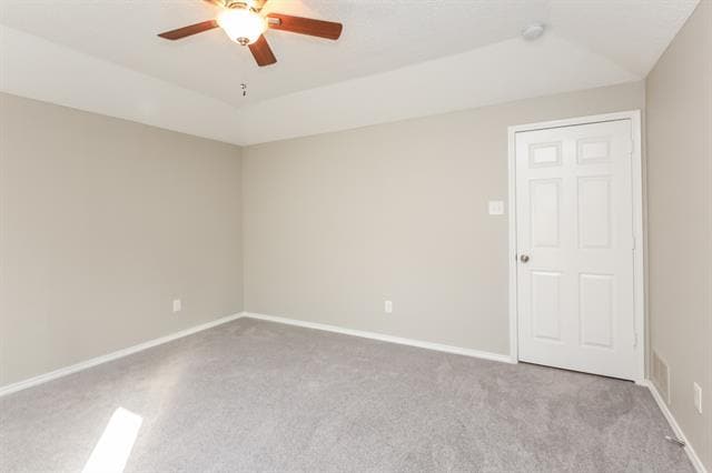 Building Photo - 521 Anglebluff Dr