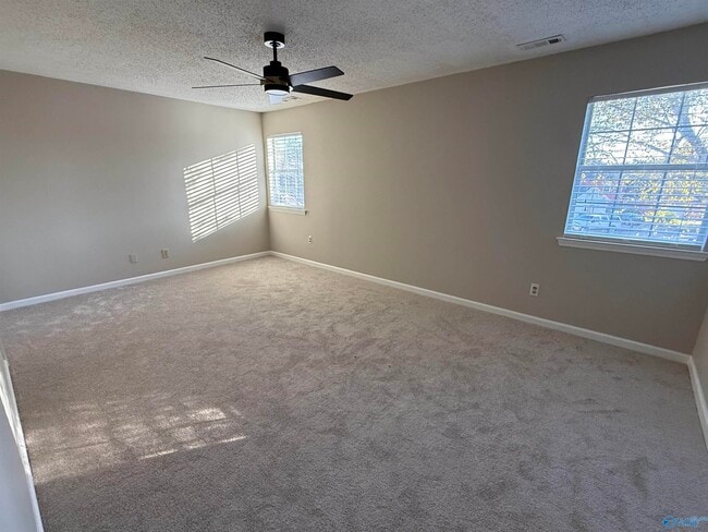 Building Photo - 109 Highwood Ct