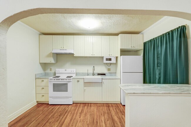 Building Photo - Charming Apartment in Venice