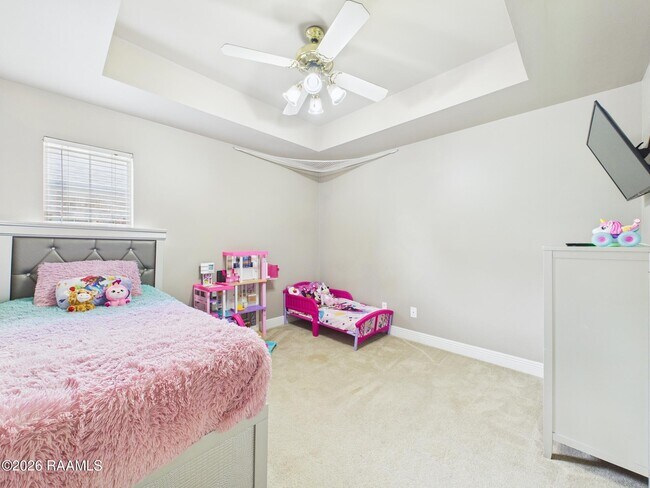 Building Photo - 430 Planters Row