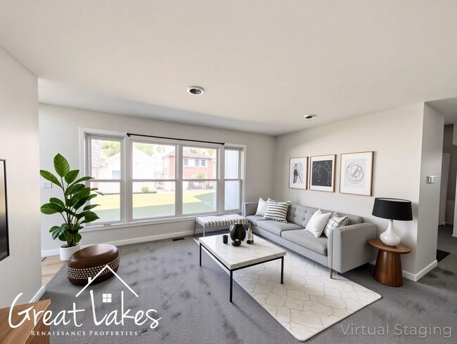 Building Photo - Lovely 3 Bedroom 1 Bathroom now available ...