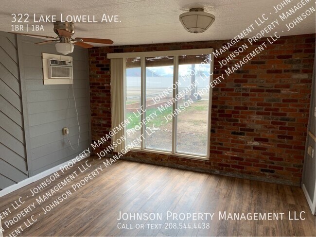 Building Photo - 322 Lake Lowell Ave
